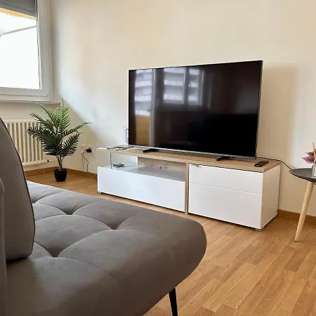 & Renovated - Near Train Station & Center Lugano